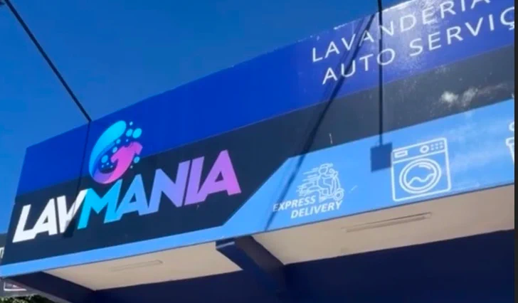 Fachada da LavMania em São Francisco, Ilhéus